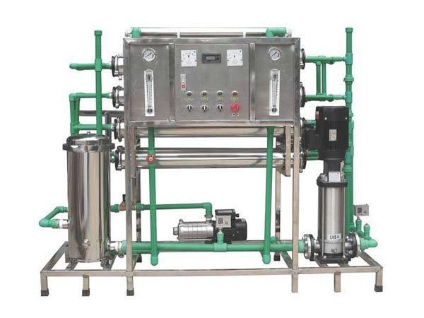 Máy lọc nước công nghiệp Karofi 1000L/H 1